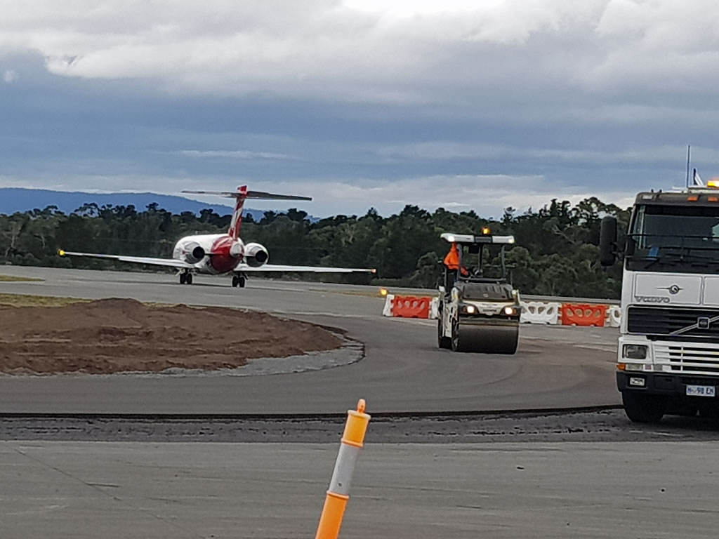 airport runway surfacing and resurfacing hobart tasmania